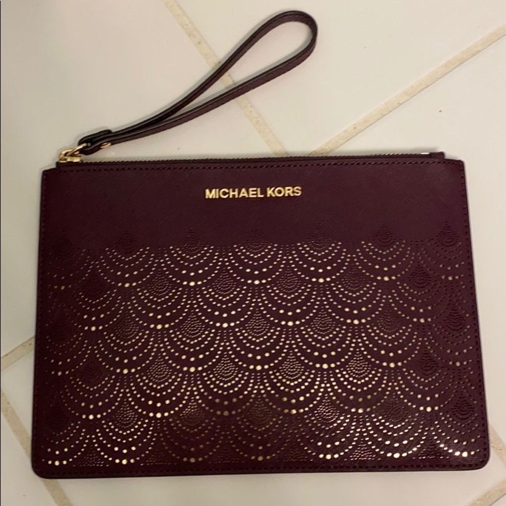 Michael Kors Wristlet
